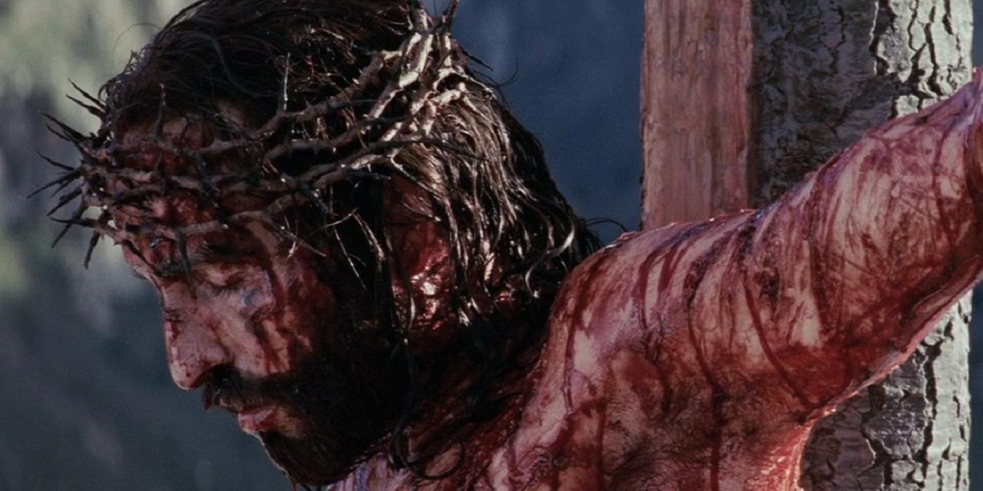 Sengsara Kristus oleh Mel Gibson Yesus di kayu salib