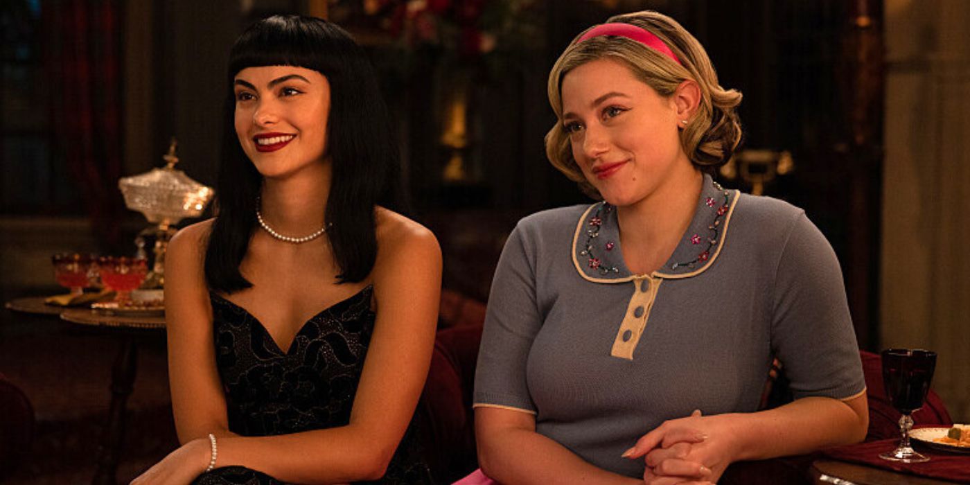 Veronica dan Betty di final seri Riverdale