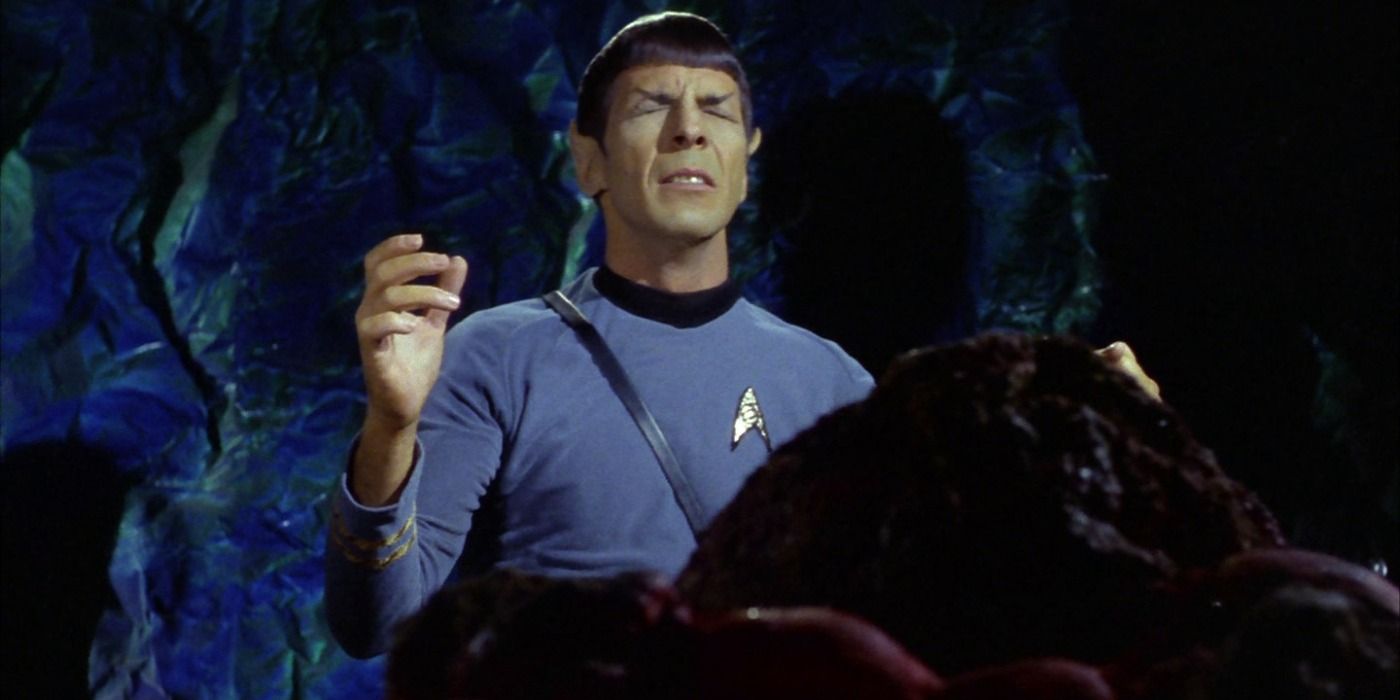 Setan Star Trek dalam Gelap Spock Horta Mind Meld
