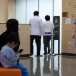 “Operasi akan ditunda,” 13.000 dokter peserta pelatihan di Korea Selatan bersiap mengundurkan diri sebagai protes